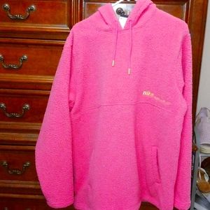 Women's Nike Therma-Fit Pullover Hoodie